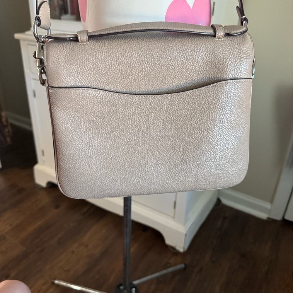 RARE Original Cassie Coach Pebble Leather Crossbody Bag in Taupe - Picture 8 of 15